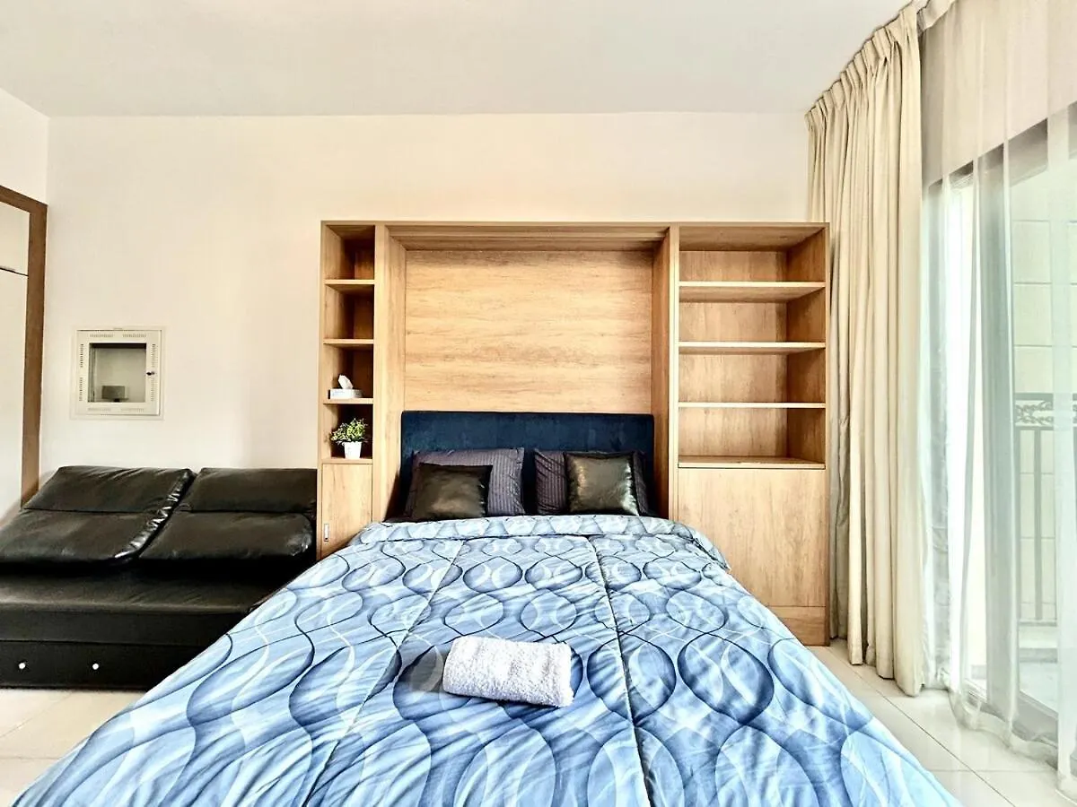Homes2Retreat - Resort Living Close To Miracle Garden Dubai 0*,  United Arab Emirates